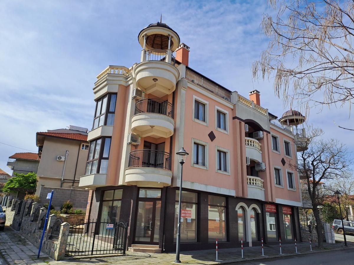 Luxury Apartments Ekaterina Черноморец Екстериор снимка