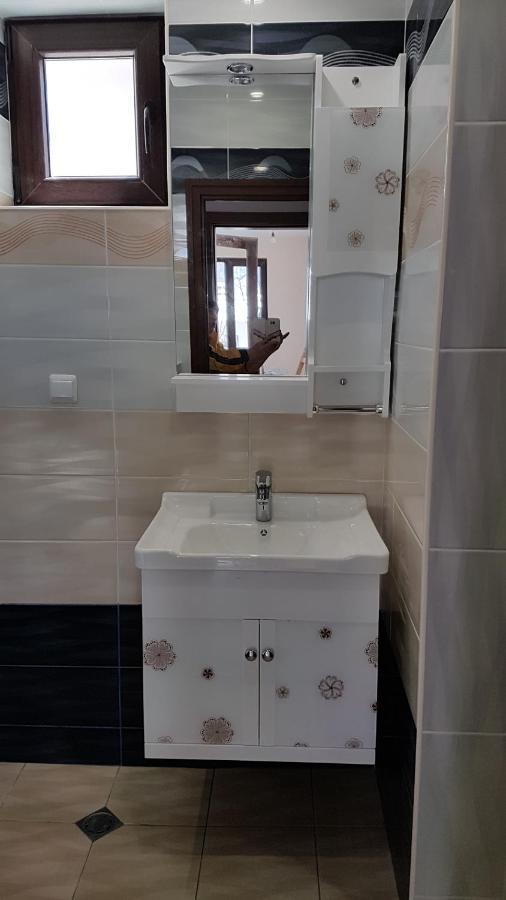 Luxury Apartments Ekaterina Черноморец Екстериор снимка