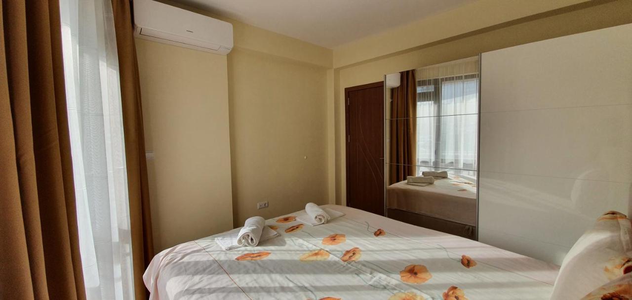 Luxury Apartments Ekaterina Черноморец Екстериор снимка
