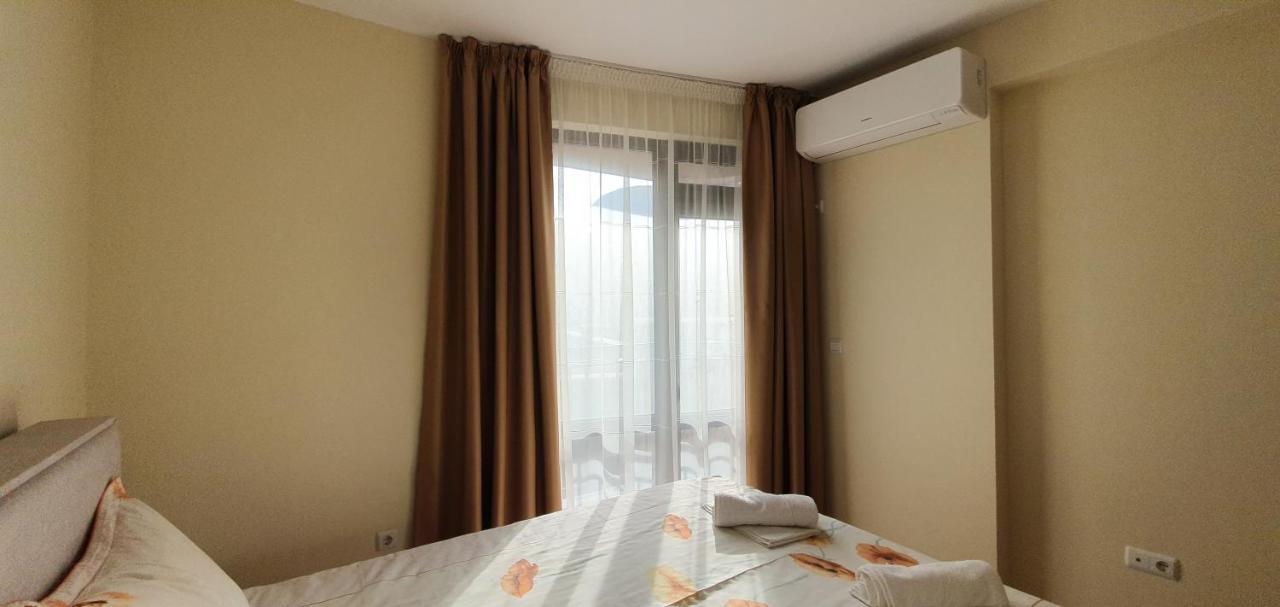 Luxury Apartments Ekaterina Черноморец Екстериор снимка