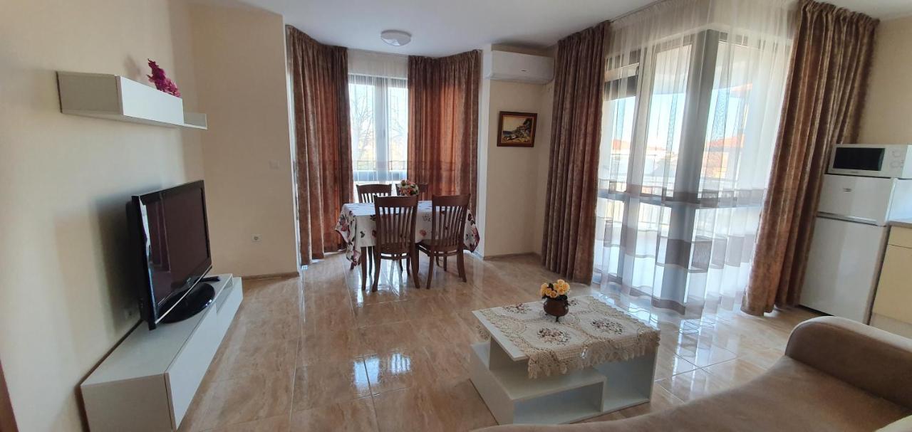 Luxury Apartments Ekaterina Черноморец Екстериор снимка