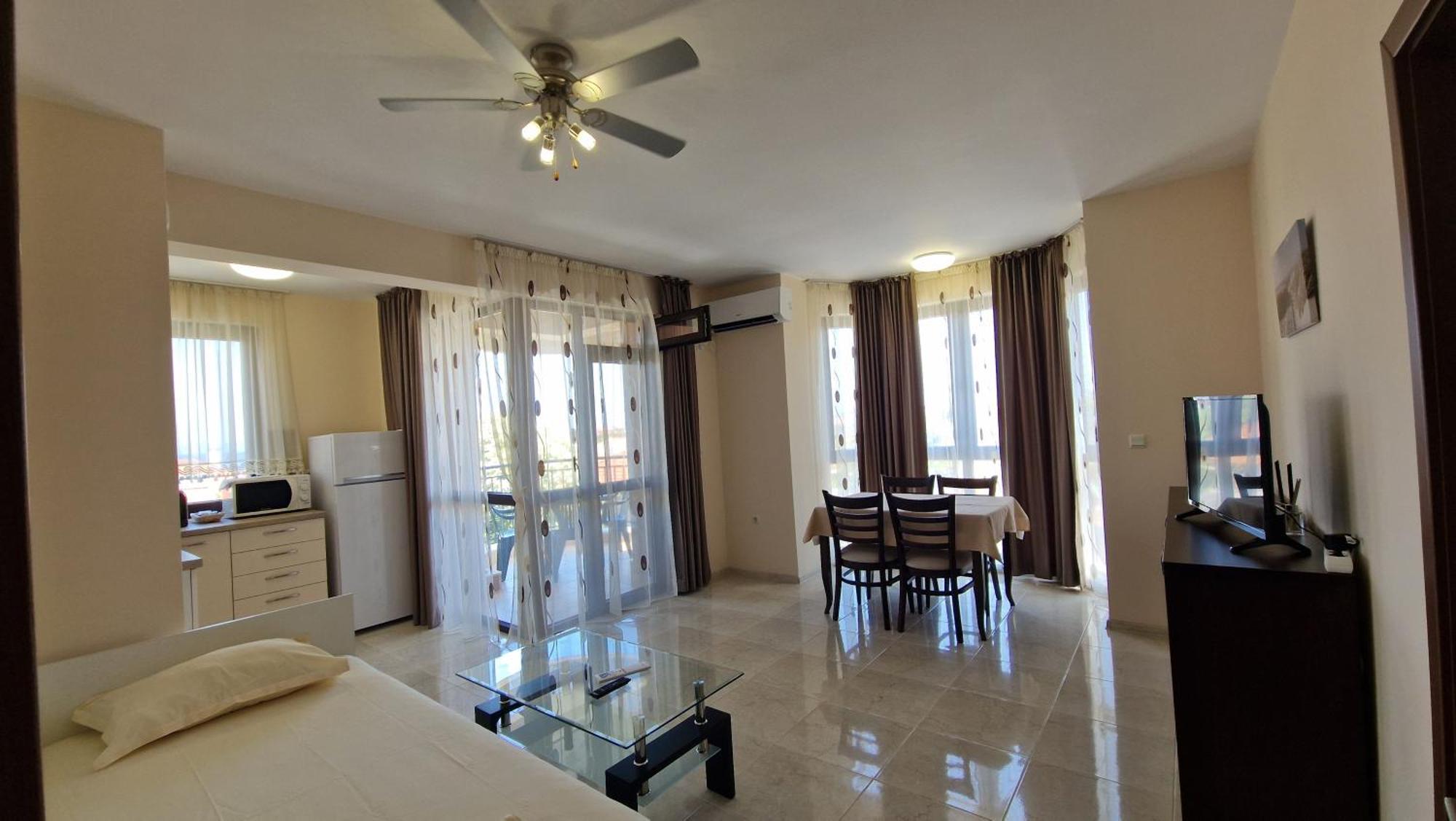 Luxury Apartments Ekaterina Черноморец Екстериор снимка